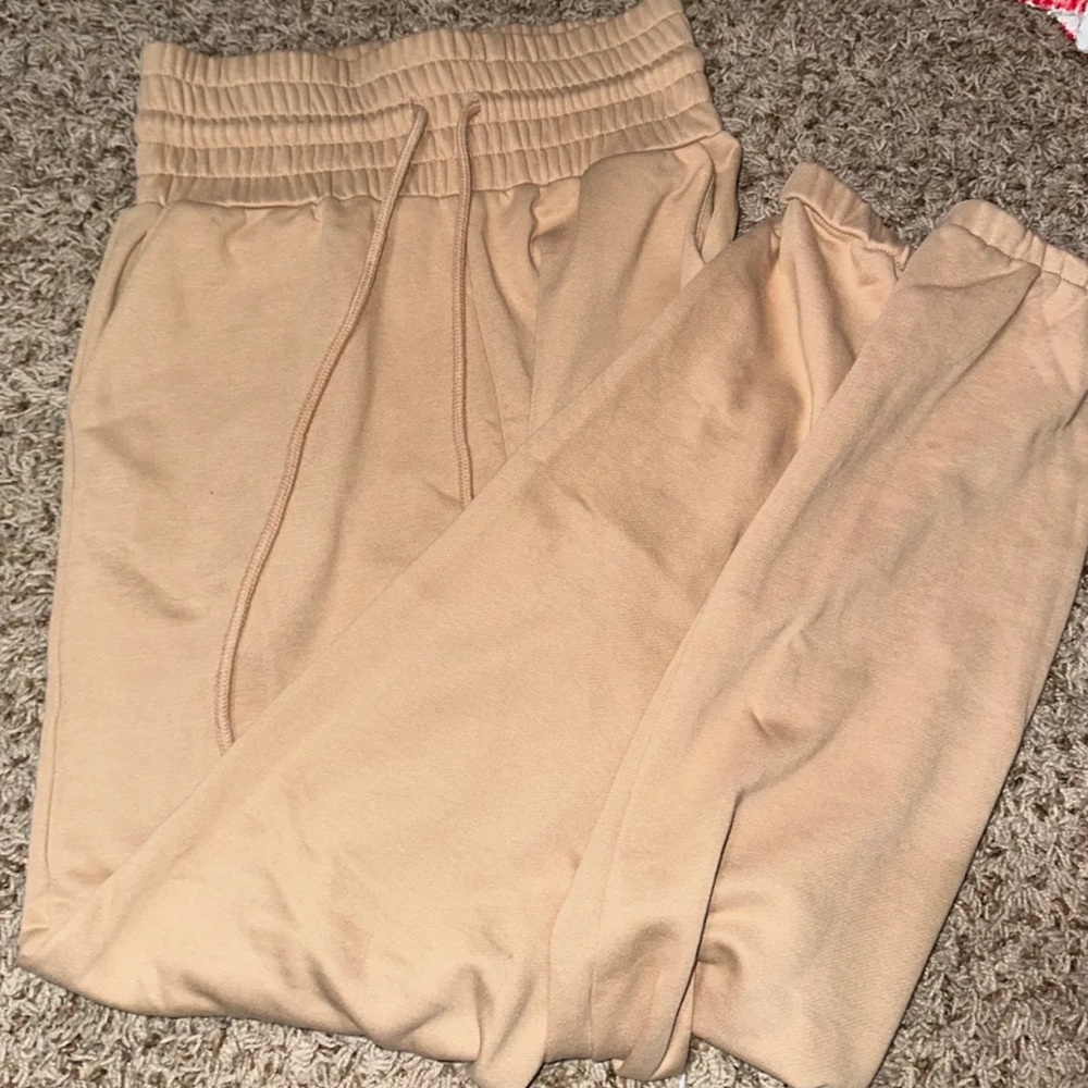 sweatpants